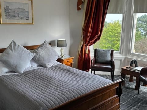 Mansion House Bed and Breakfast in Scarborough