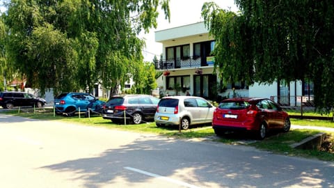 Sophie's Guesthouse Bed and Breakfast in Siófok
