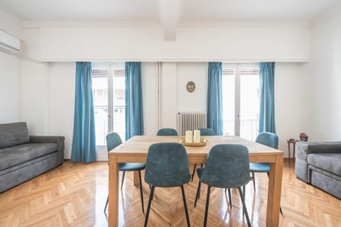 Victoria Sun Apartments Apartment in Athens