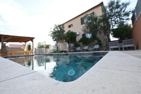 Brane Apartments with swimming pool Apartment in Zadar