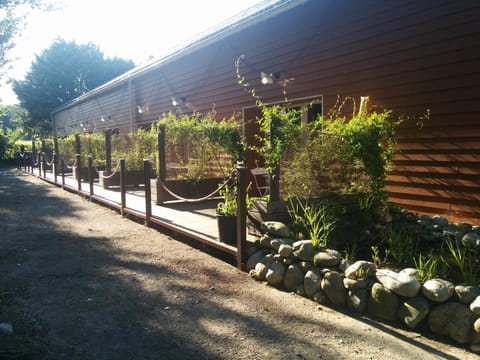 Facade/entrance, Balcony/Terrace, On site