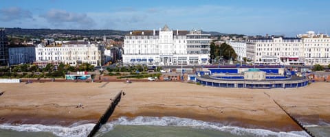 Property building, Beach