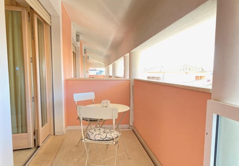 Balcony/Terrace, Balcony/Terrace