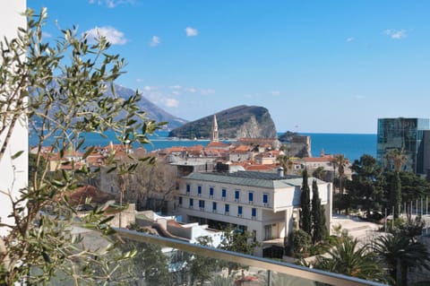 Leona Residences Apartment Condo in Budva