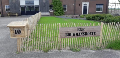 B&B Bouwmanshoeve Bed and Breakfast in Burgh-Haamstede