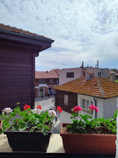 Guest Rooms Melsambria Bed and Breakfast in Nessebar