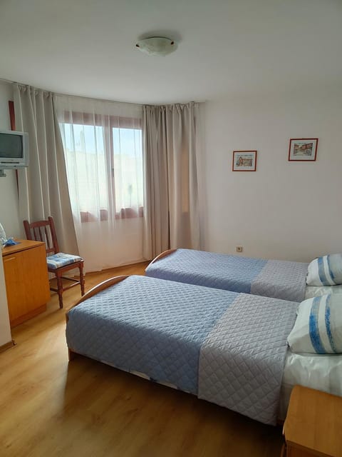 Guest Rooms Melsambria Bed and Breakfast in Nessebar
