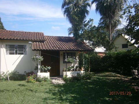 Property building, Facade/entrance, Garden