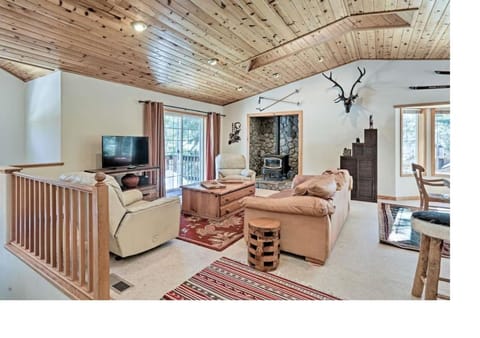 Kingswood Estate Cabin Retreat Maison in Tahoe Vista