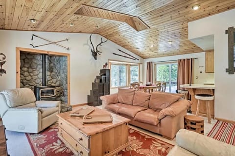 Kingswood Estate Cabin Retreat Maison in Tahoe Vista