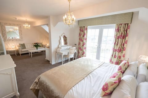 Worcester Bank House Hotel Spa & Golf; BW Premier Collection Hotel in Malvern Hills District