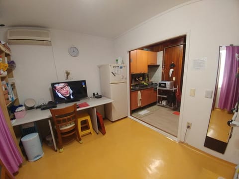 Exclusive Use Whole House For You Apartment in Busan