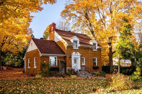 Gîte La Belle Aventure B&B Bed and Breakfast in Shawinigan