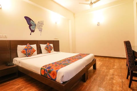 FabHotel Merriment City Hôtel in Noida