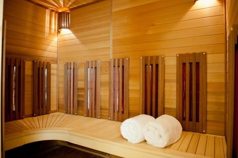 Sauna, Spa and wellness centre/facilities