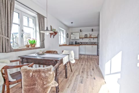 Kitchen or kitchenette, Dining area, Garden view