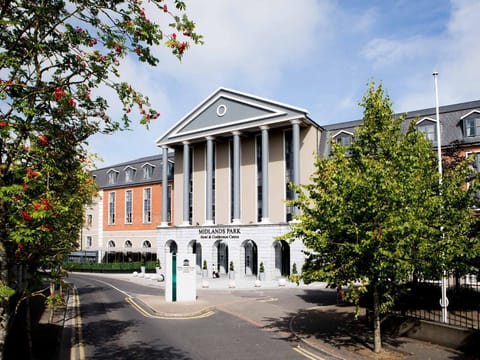 Property building, Facade/entrance