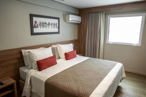 Dubai Suites Hotel in Montes Claros