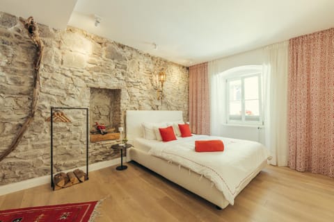 Bed, Bedroom, wardrobe