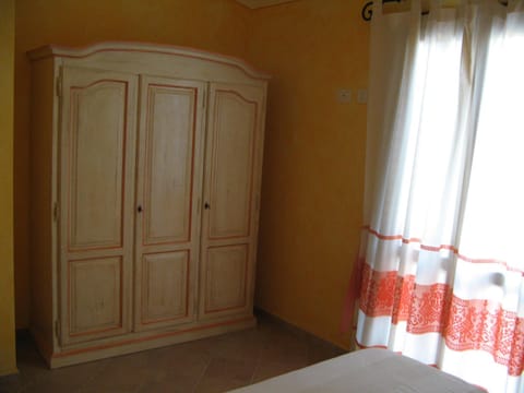 Photo of the whole room, Decorative detail, Bedroom