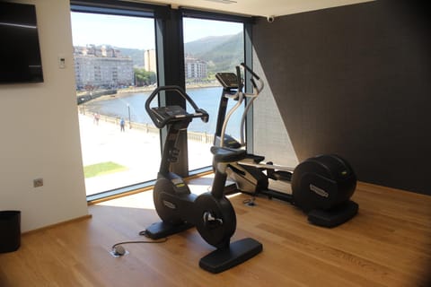 Fitness centre/facilities, Sea view