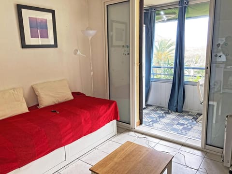 Apartment with Sea View Condo in La Seyne-sur-Mer