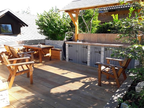 BBQ facilities, Balcony/Terrace