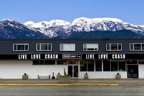 Crash Hotel Squamish Hotel in Squamish