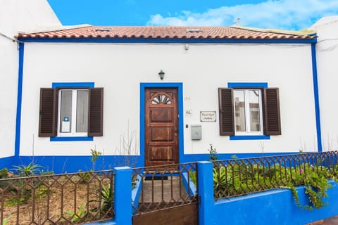 Casa Azul Natura Haus in Ponta Delgada