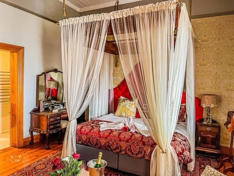 Betty's Boutique Hotel Bed and Breakfast in Western Cape