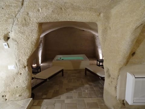 Bathroom, Spa and wellness centre/facilities, Swimming pool