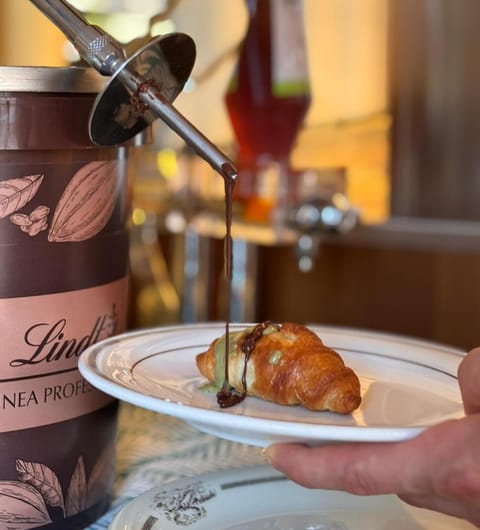 Food and drinks, Food, Breakfast, Continental breakfast, Drinks