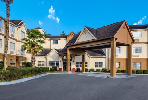 Red Roof Inn PLUS+ & Suites Savannah – I-95 Hôtel in Savannah