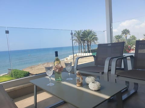 Periyiali Beach Sunset Suite A7 Condo in Larnaca District