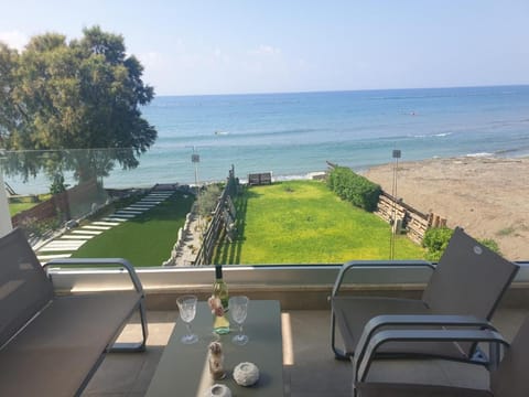 Periyiali Beach Sunset Suite A7 Eigentumswohnung in Larnaca District