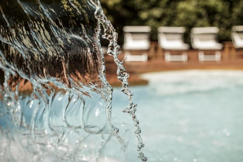 Day, Decorative detail, Swimming pool, Swimming pool