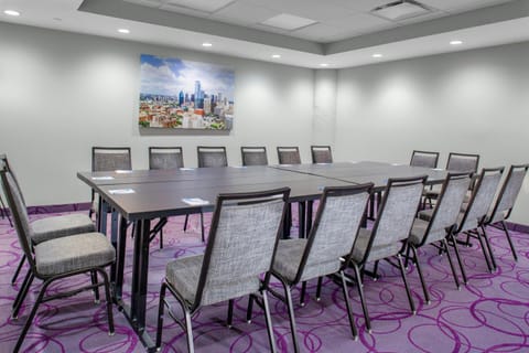 Meeting/conference room