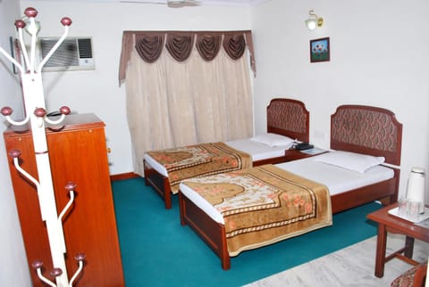 Hotel Yadgar Hotel in Gujarat