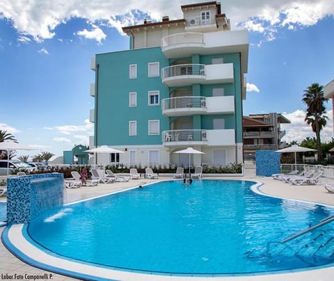 Residence Acquasuite Apartment hotel in Martinsicuro
