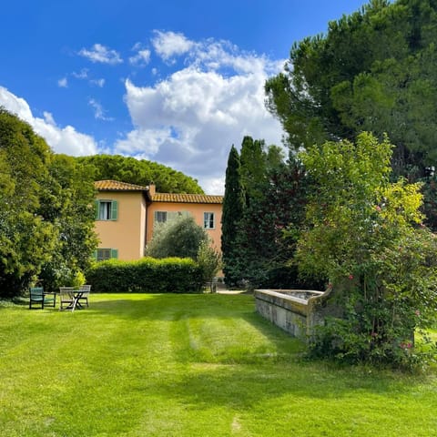 Property building, Garden, Garden view