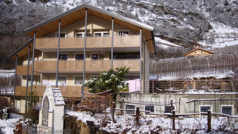 Property building, Natural landscape, Winter, Mountain view