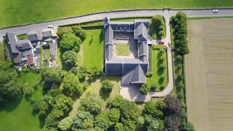 Property building, Bird's eye view