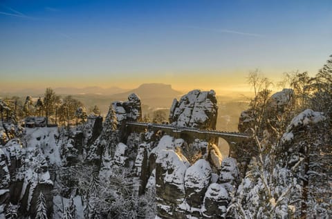 Nearby landmark, Staff, Winter, Hiking, Sunrise, Sunset