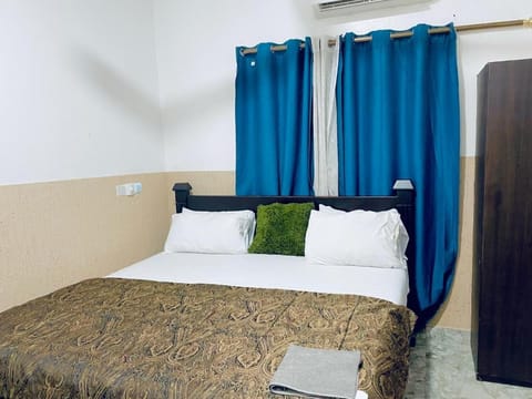 Nana's Holiday Let Bed and Breakfast in Greater Accra Region, Ghana