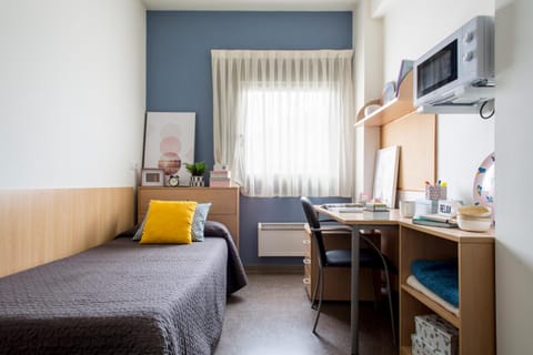 Residencia Universitaria As Burgas Hostel in Ourense