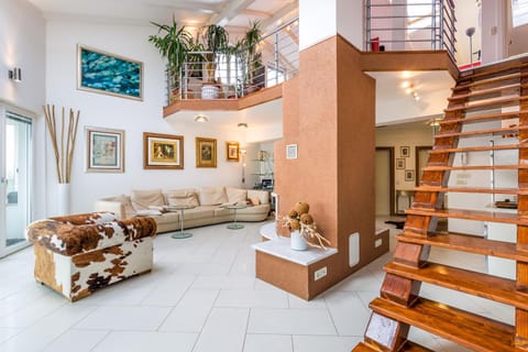 Luxury penthouse Prestige near the sea Eigentumswohnung in Opatija