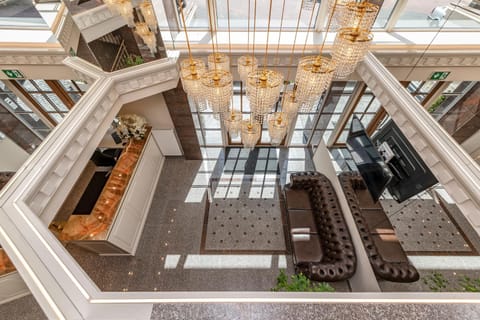 Lobby or reception, Internal: Not applicable to any particular room