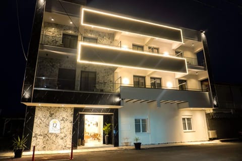 Property building, Night