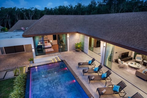 Inspire Villas Phuket Villa in Rawai