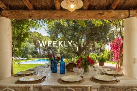 Dining area, Garden view, Pool view